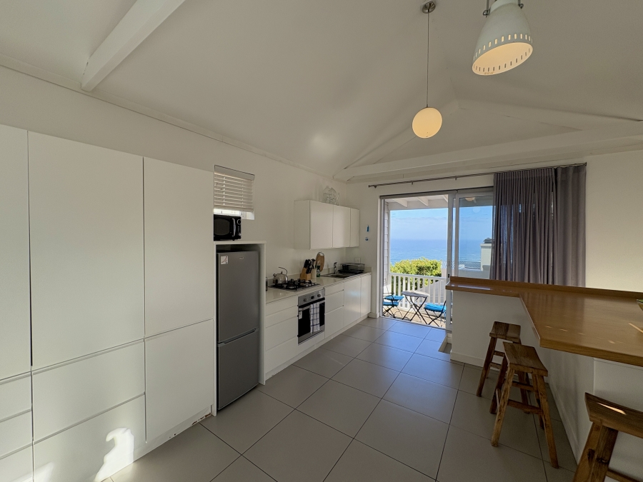 To Let 2 Bedroom Property for Rent in Camps Bay Western Cape